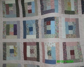 Lower Shipping! Scrappy Log quilt. Full size 84 by 96 inches. Gorgeous