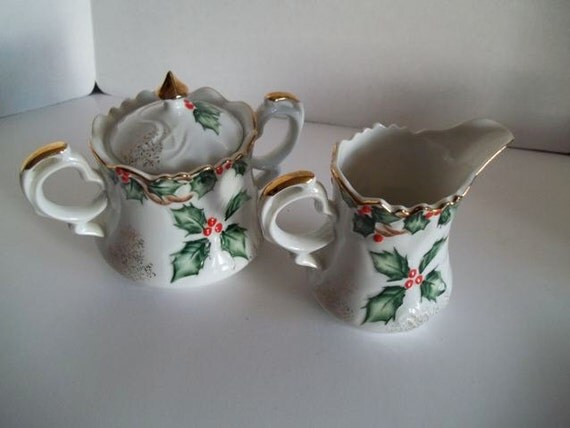 lefton holly garland china sugar and creamer set by lefton holly garland china sugar and creamer set by