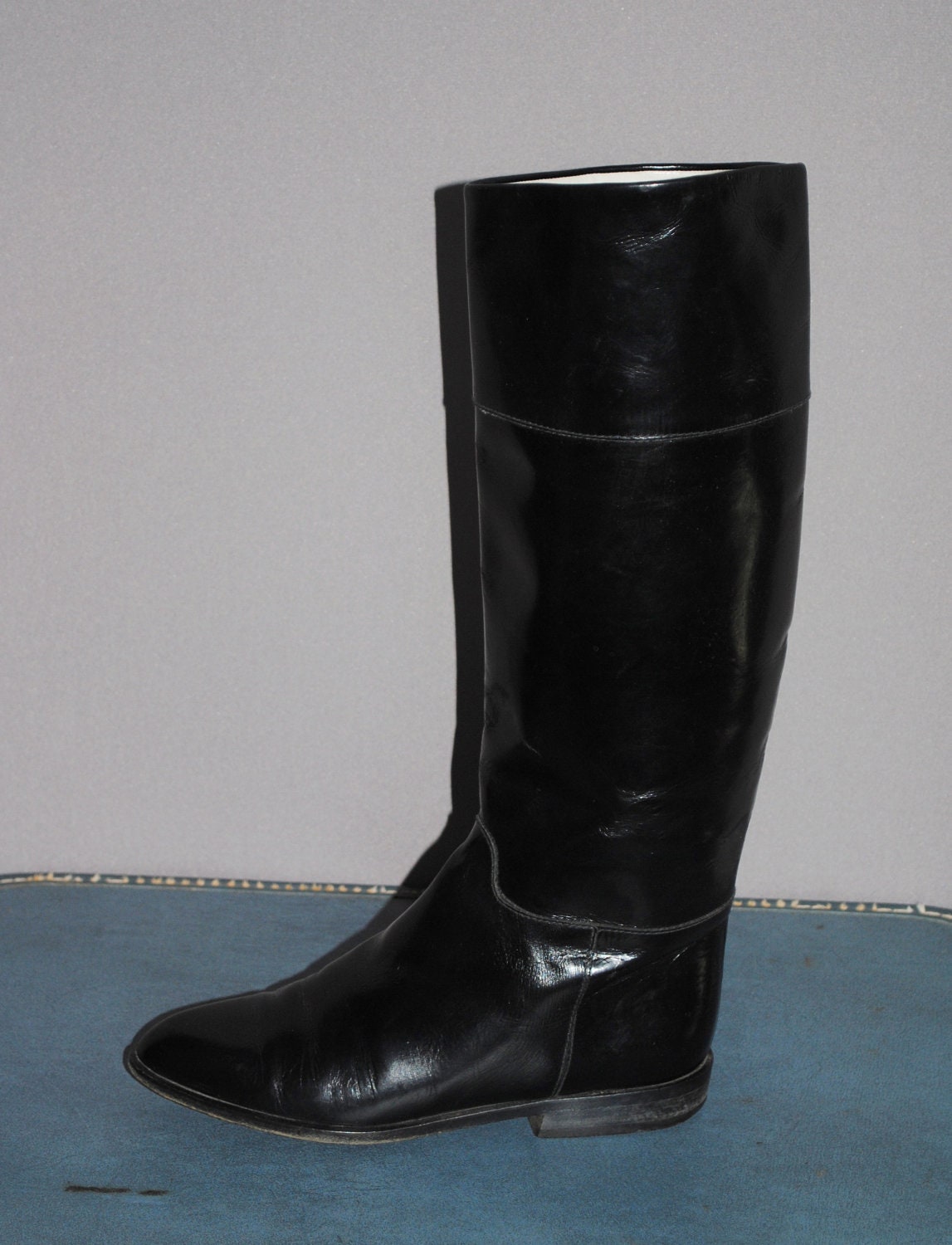 Fine Black ITALIAN LEATHER Boots. Women's Size 7 Euro