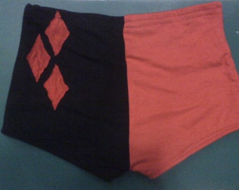 Harley Quinn booty shorts