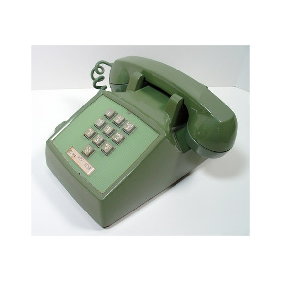 10 Key Touch Tone Telephone Western Electric 1500D Olive