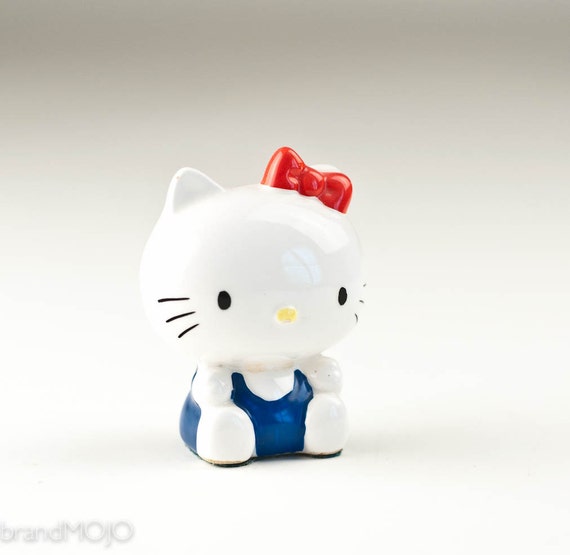 Vintage Hello Kitty ceramic piggy bank original for her little