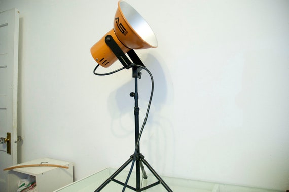 Orange Yellow Smith Victor A100 Photography Lamp with Tripod