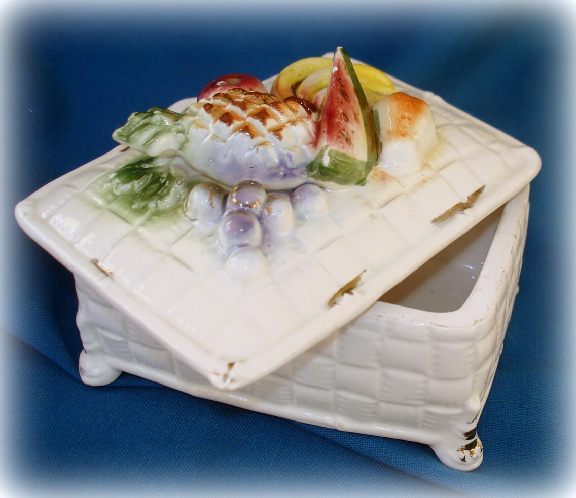 Vintage Ceramic Box with Lid. Fruit Accent. Rectangular Shaped Haute