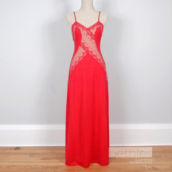 1970s Negligee Red Sexy Nightgown Lingerie by by Bethlesvintage