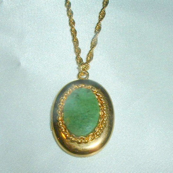 Vintage Jade Locket Necklace