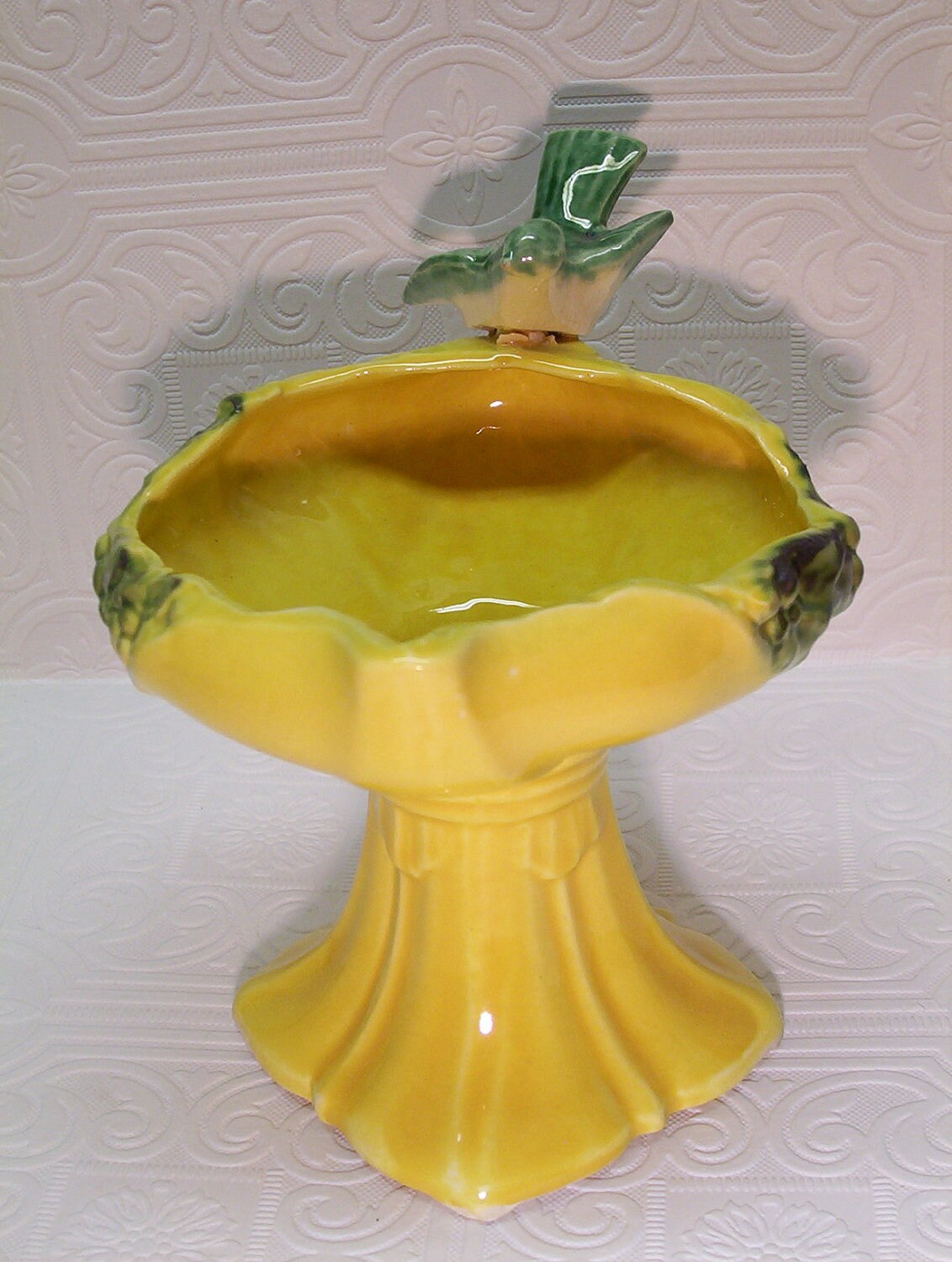 Vintage McCoy Bird Birdbath Art Pottery Planter Vase Yellow