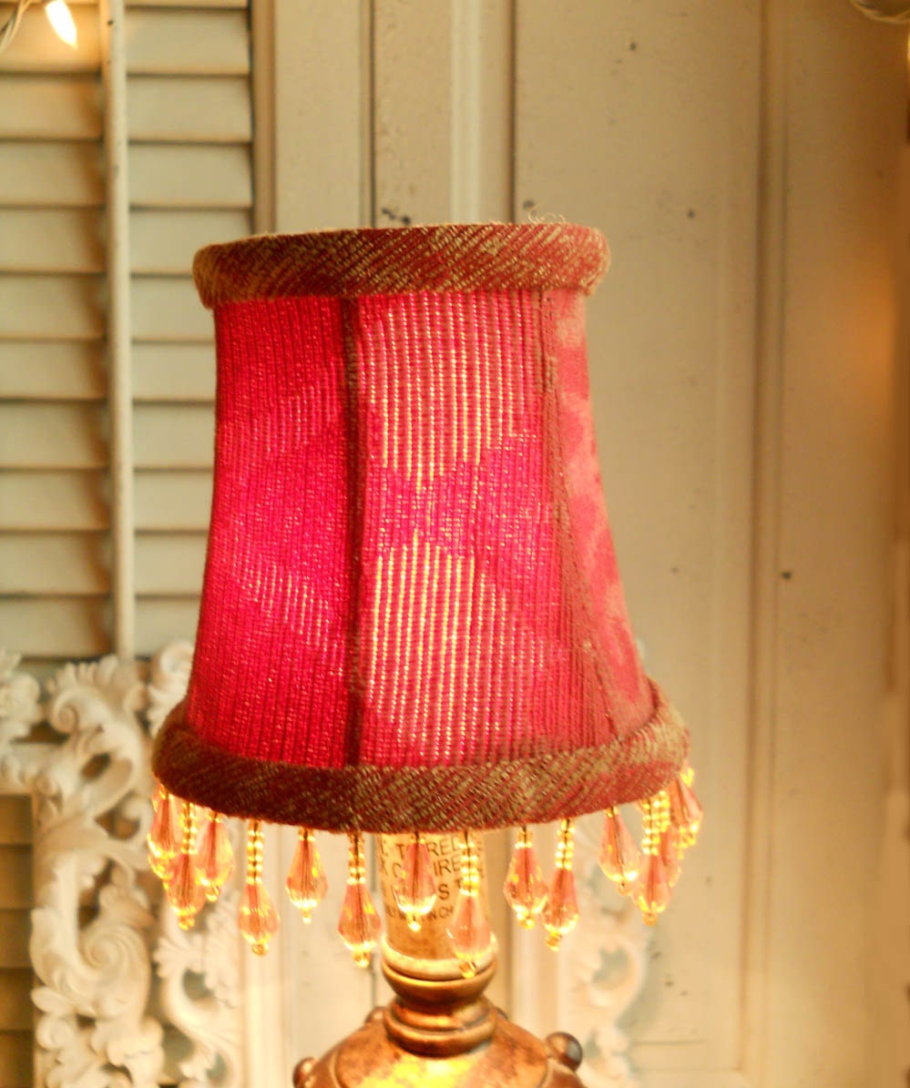 lamp chandelier & vintage Dining  Kitchen shades