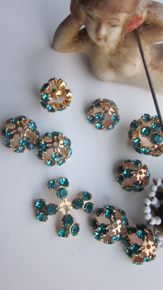 Vintage Teal Green Swarovski Crystal 6 Bead Caps Or