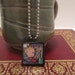 Calvin and Hobbes: reading comics 2 pendant