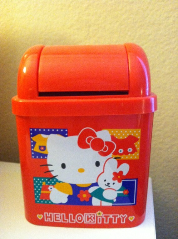 Vintage 90&rsquo;s Hello Kitty Trash Bin