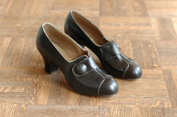 vintage 1930s shoes / 30s black leather button oxfords / size