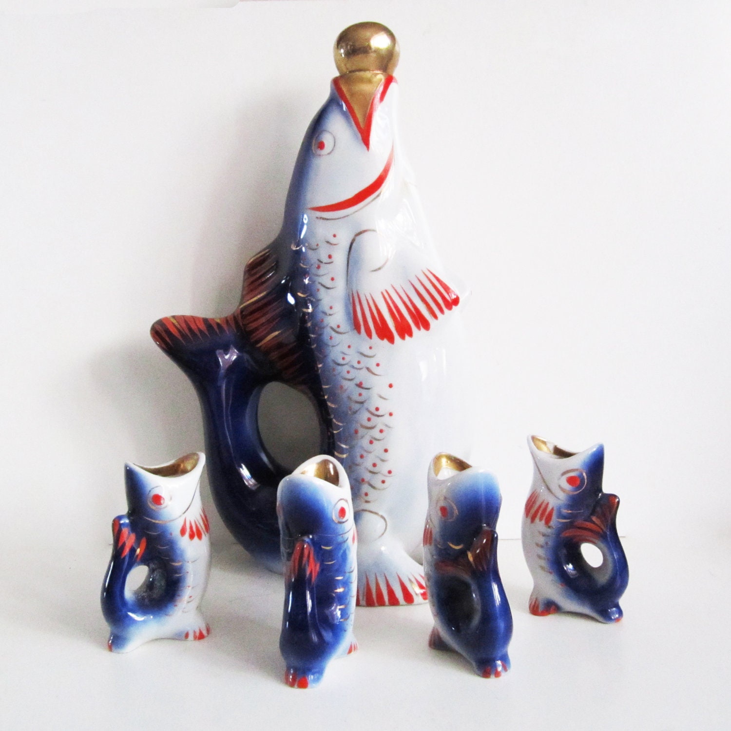 Set of Decanter and 4 FISH shot glasses (handpainted), use fror kitchen