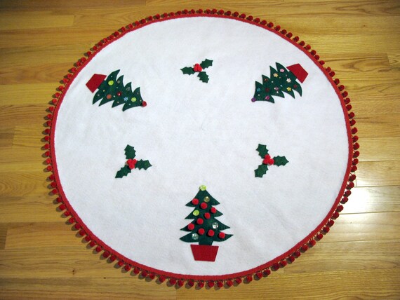 items similar to white felt tree skirt christmas trees items similar to white felt tree skirt christmas trees