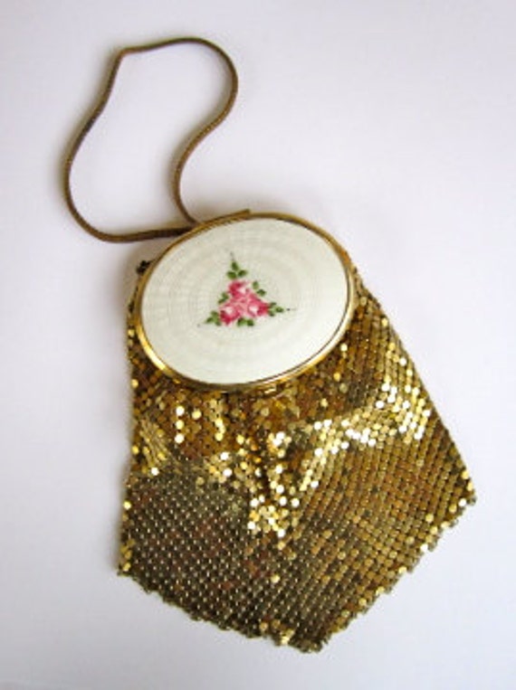 Items similar to Guilloche compact purse with gold mesh by Evans on Etsy