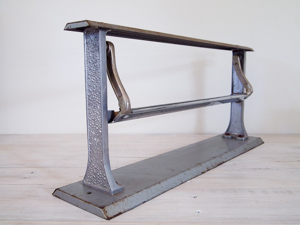 vintage metal paper roll cutter/dispenser
