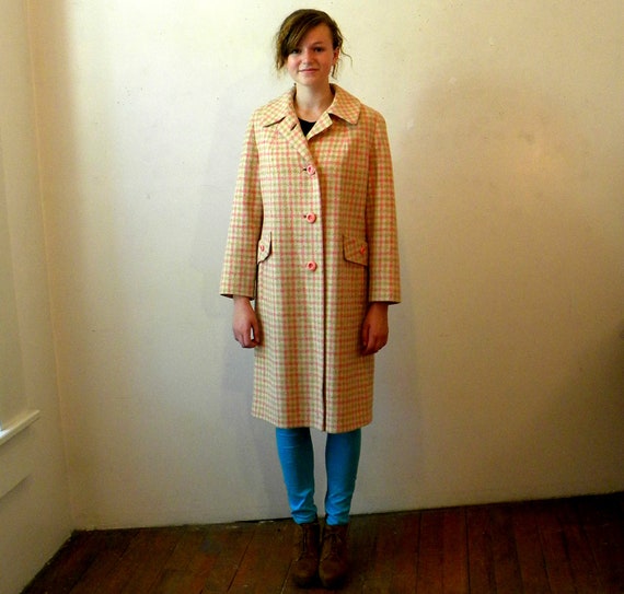 Oversize Coat / 1960s Wool Plaid / Pink Orange / Medium Large INCLUDES SHIPPING