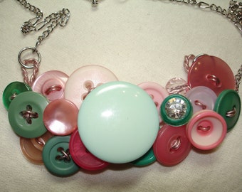 Button Necklace - Vintage button jewelry - Pink - MINT green - Light green - GARDEN DELIGHT