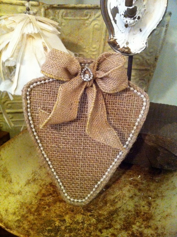 Items similar to Chic Burlap jewelry holder display on Etsy