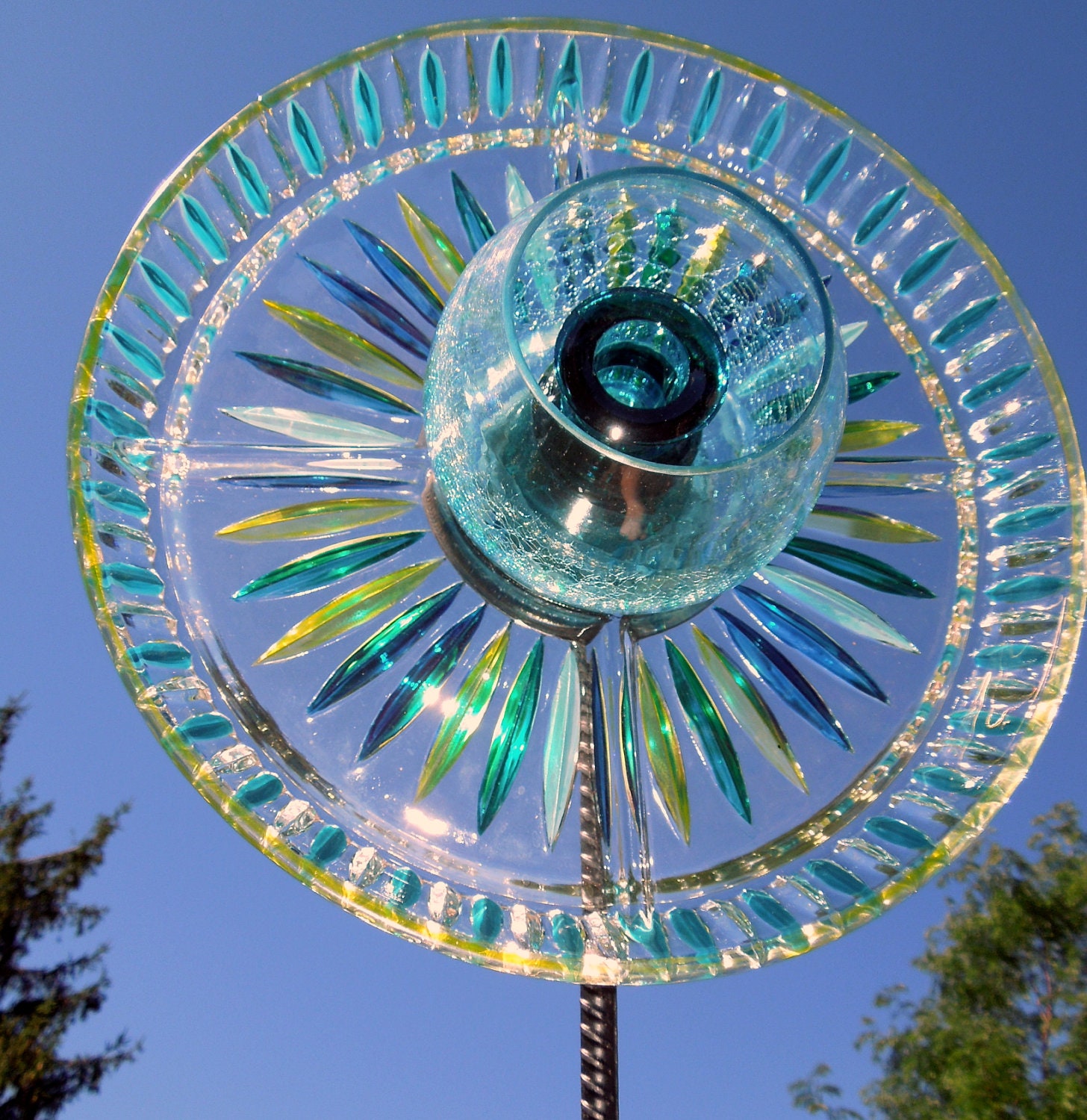 GARDEN stakes YARD sun catcher glass plate flower