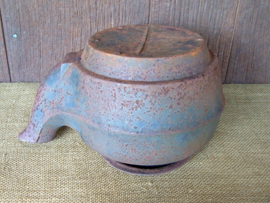 Cast Iron Coffee Pot Vintage Nashville P&B Iron Kettle