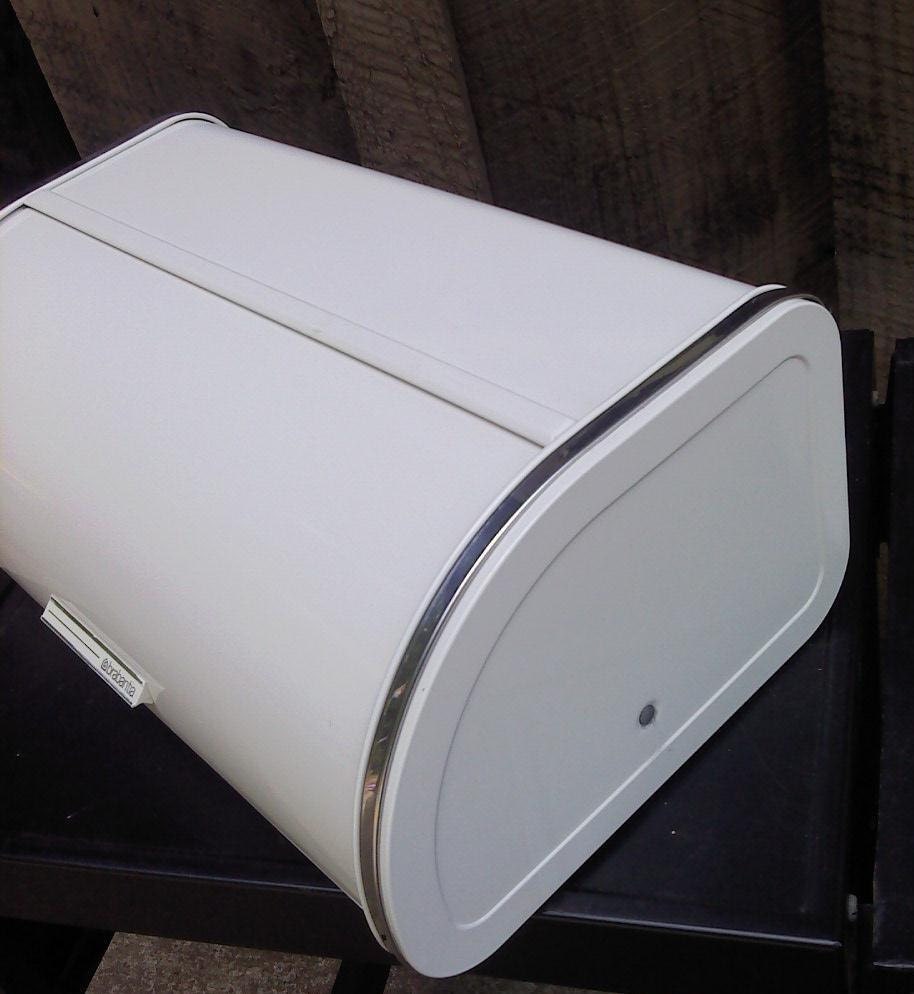 Vintage Metal Bread Box / Roll Top Bread Box / MidCentury