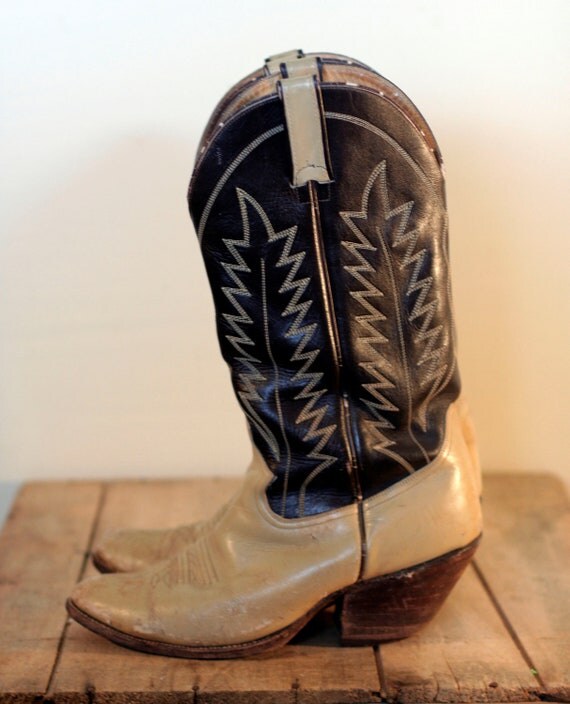 vintage mens cowboy boots made in mexico