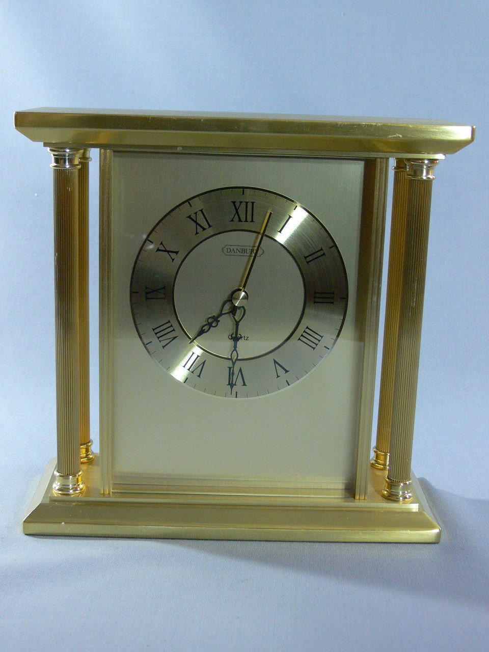 SALE Danbury Mantle Clock Quartz MG111