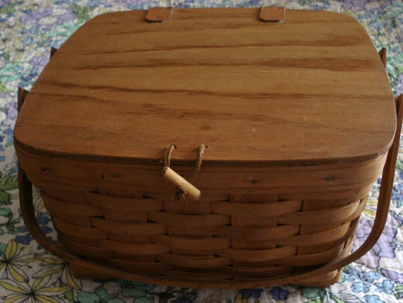 Vintage Longaberger Picnic Basket 1988