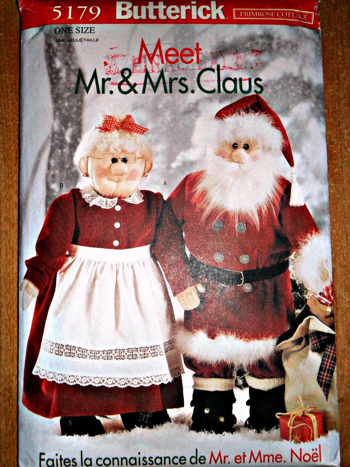 Meet Mr And Mrs Santa Claus Doll Sewing Pattern Christmas