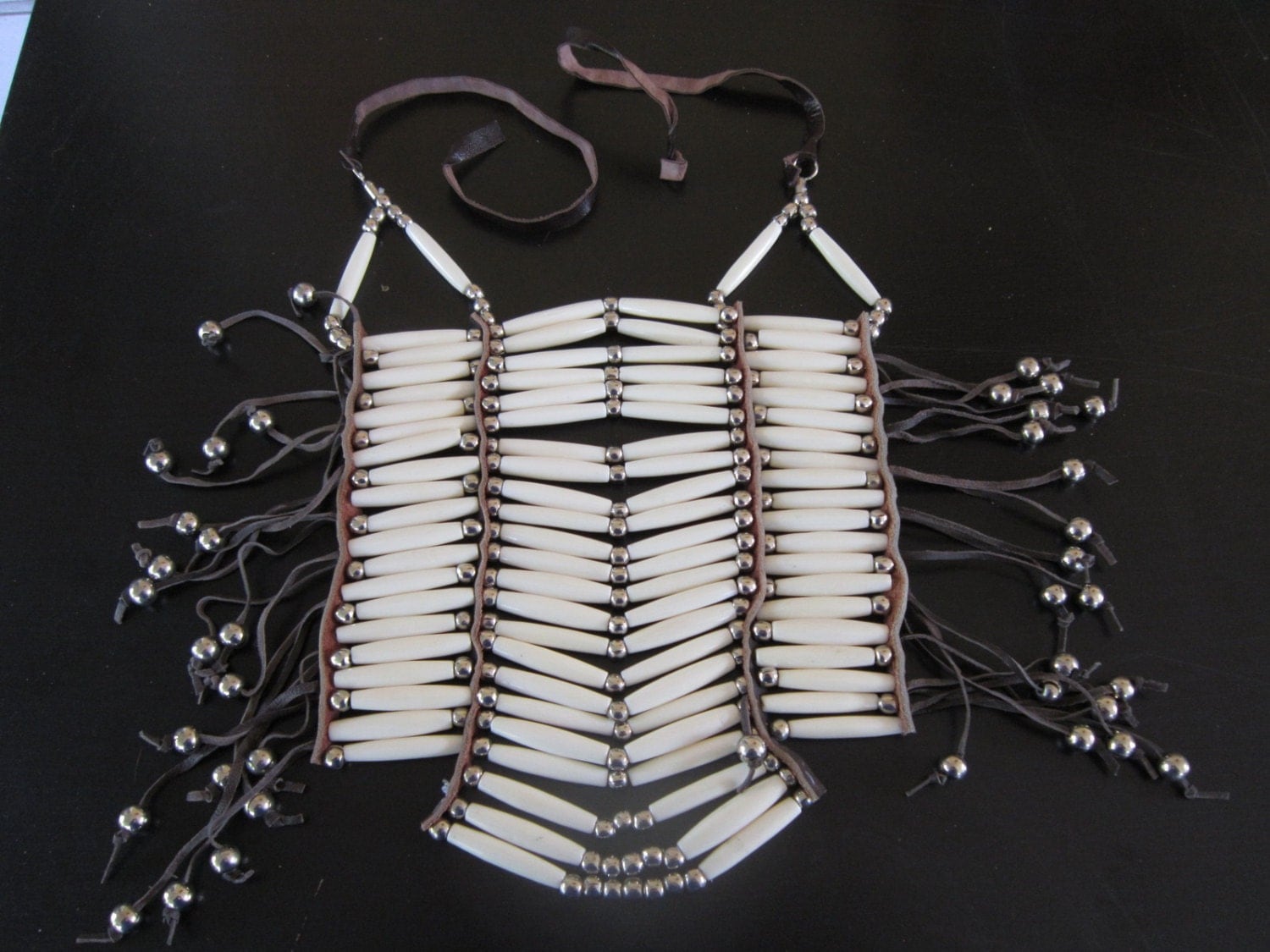 20 Row White BUFFALO BONE BREASTPLATE Geronimo Regalia Pow Wow