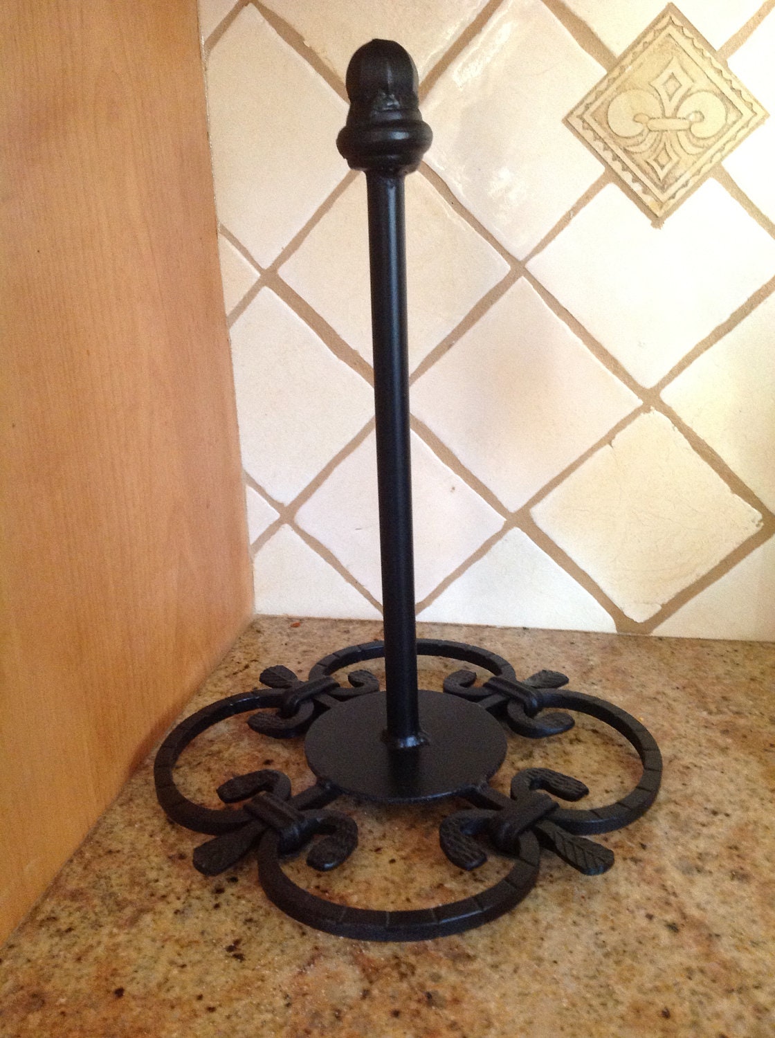 Paper towel holder | Etsy - Wrought iron paper towel holder