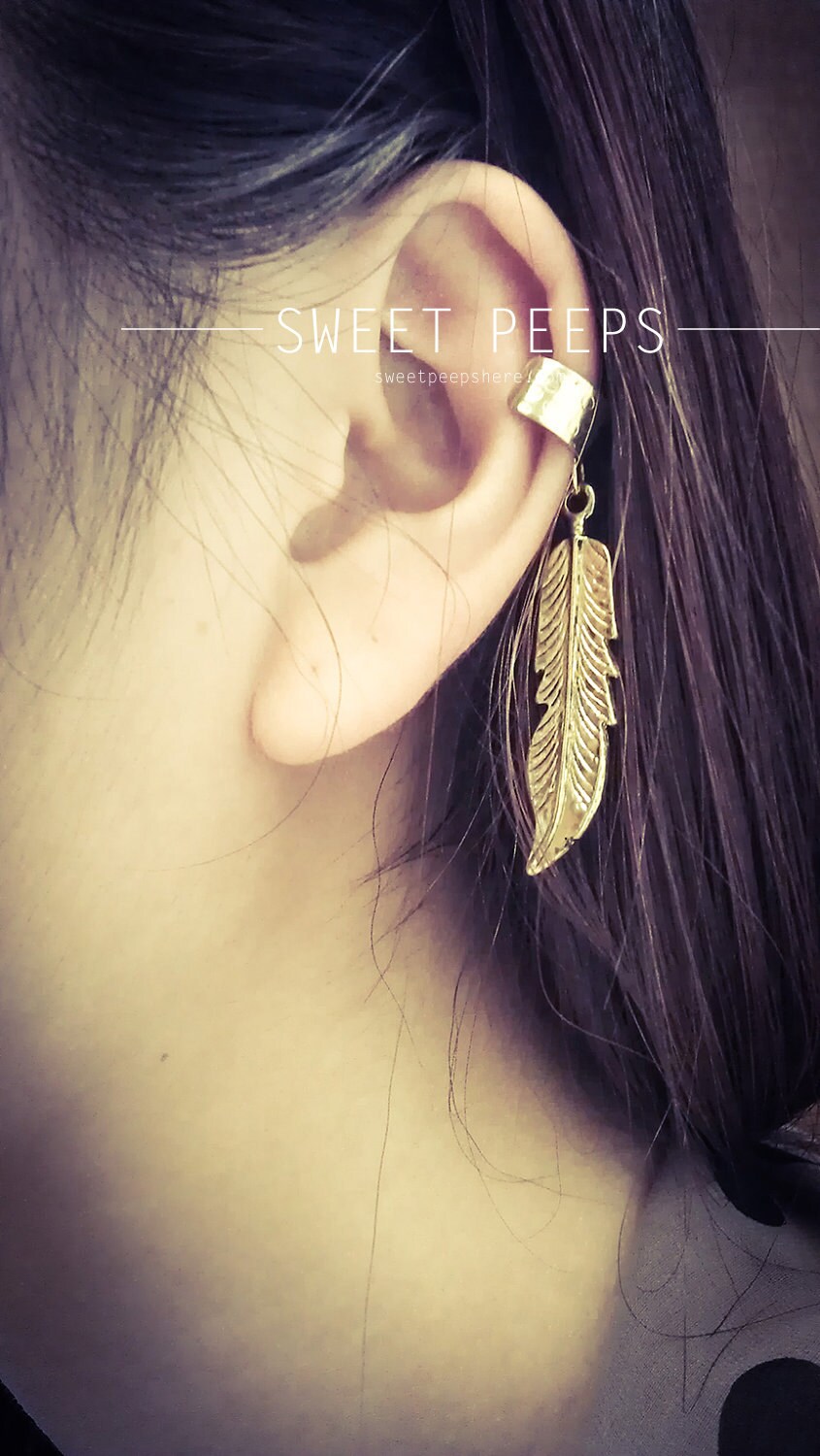 Gold Feather EarCuff