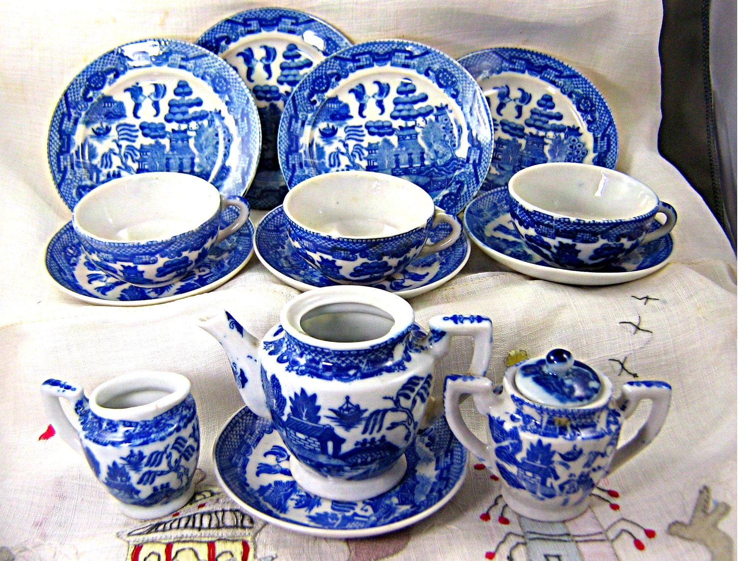 blue willow childs tea set