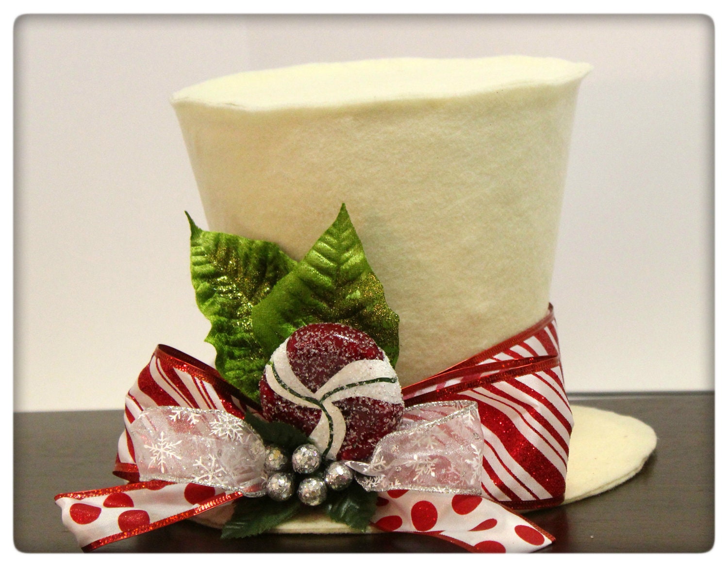 Candy cane top hat Christmas tree topper Christmas table