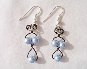 Victorian style black twisted wire and sky blue Swarovski crystal pearl earrings - handmade black wire earrings - soft sky blue earrings