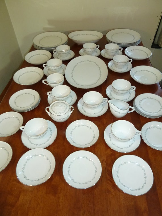 Sango Japan Arabesque Fine China 48 Pieces