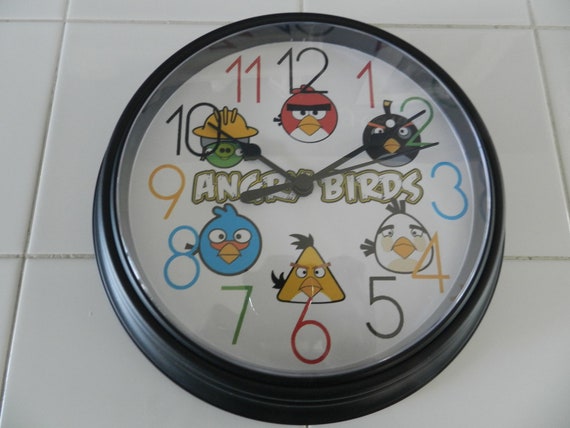 Items similar to Angry Birds Wall Decor Clock on Etsy