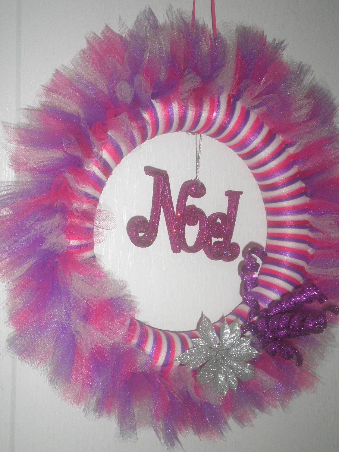 Cheerful "Noel" tutu wreath