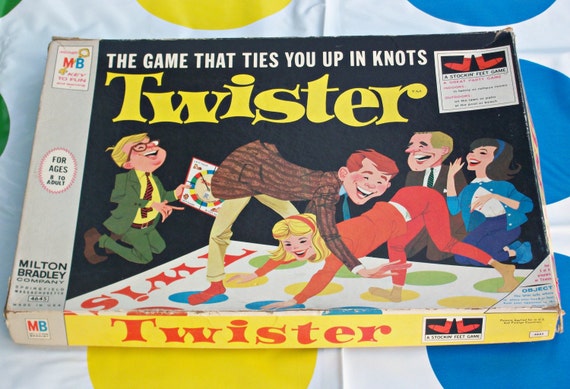 Vintage TWISTER Game 1966 MILTON BRADLEY The game that ties