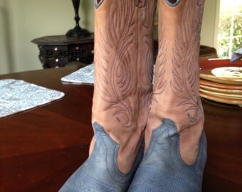 VINTAGE Western Cowboy Boots in Two-Tone brown and grey leather mid-calf boots. Leather soles and made in Brazil.