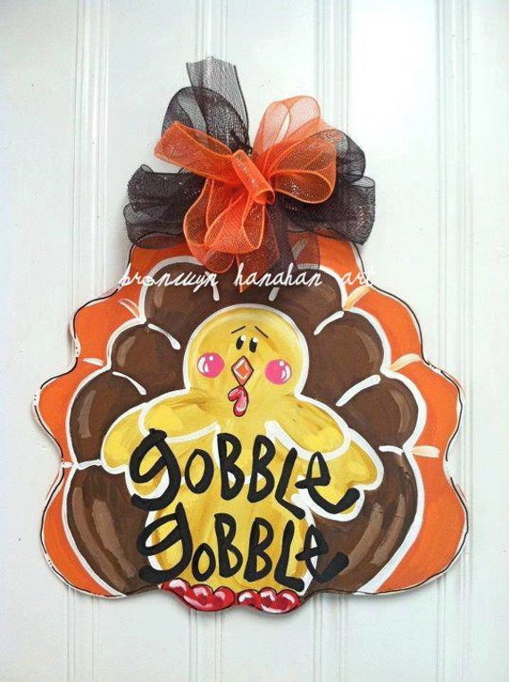 Happy Turkey Day Door Hanger - Bronwyn Hanahan Original