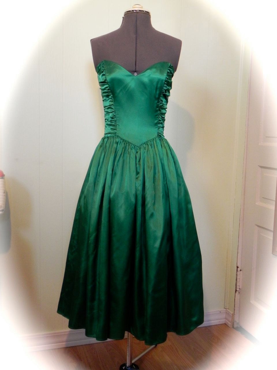 Vintage 50s Style Dress Emerald Green Satin Party By Maybel57 