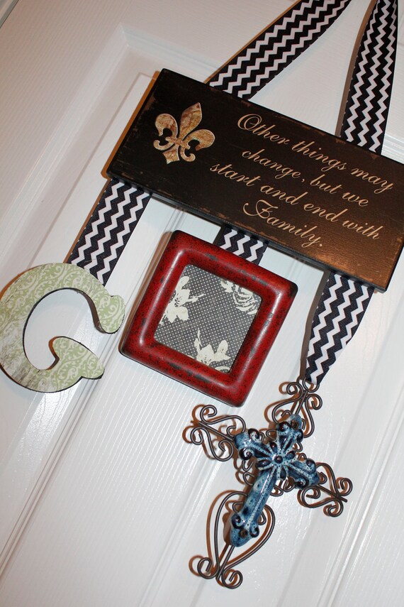 Items similar to Custom baby hospital door hanger and wreath.. SO