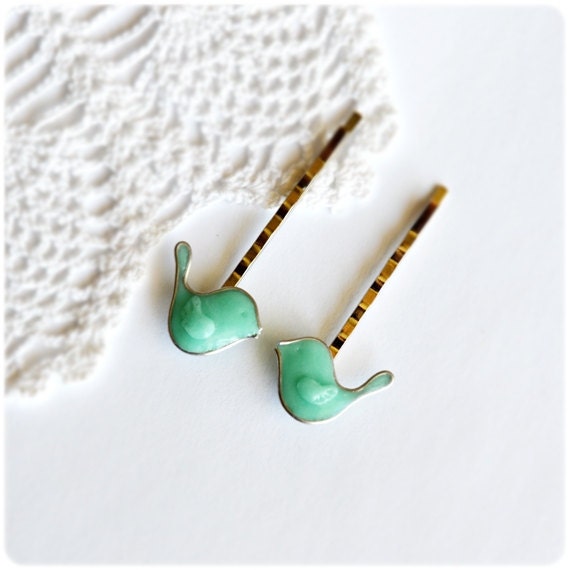 Hair pins Cute mint birds bobby pins Set of 2 hairpins