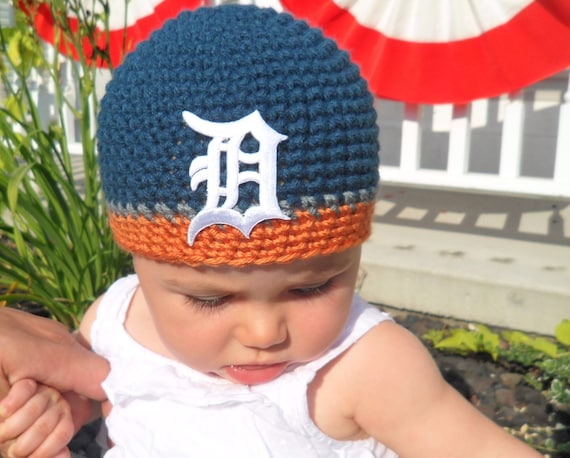 Detroit Tigers Crochet Hat in Throwback Colors by LayneCouture