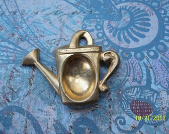 1 Vintage Brass Water Can Setting ... B - 2