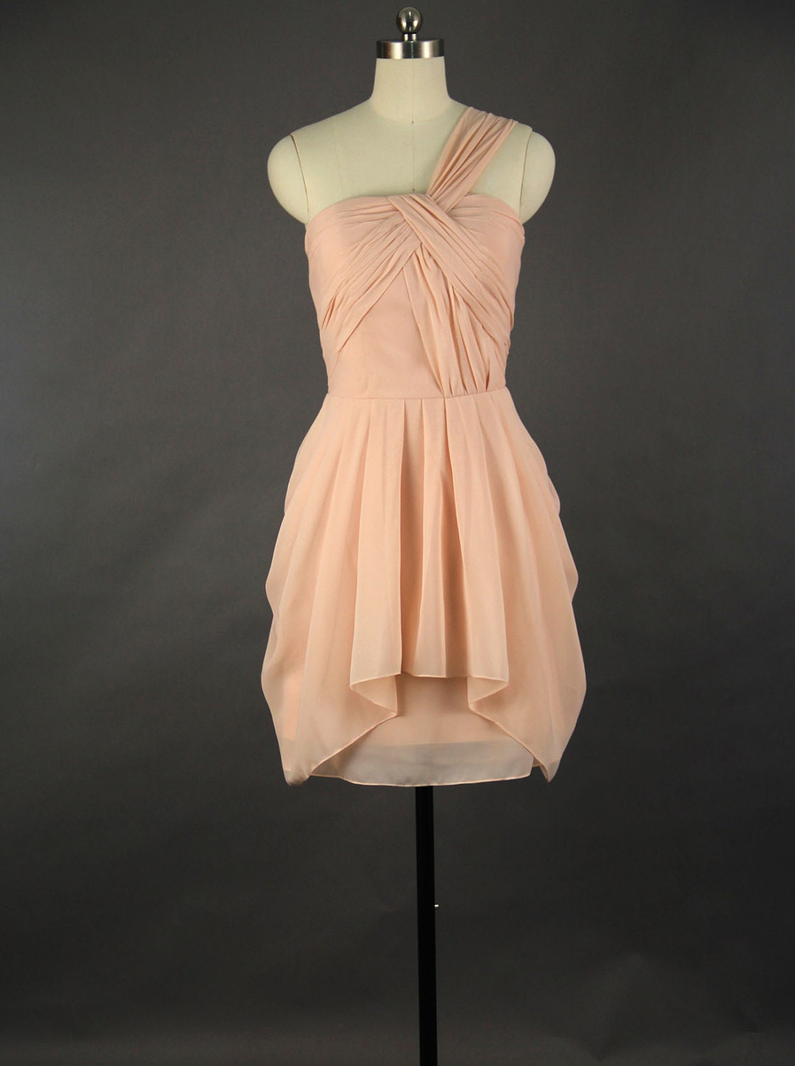 A-line One Shoulder Pearl Pink Bridesmaid Dress Short