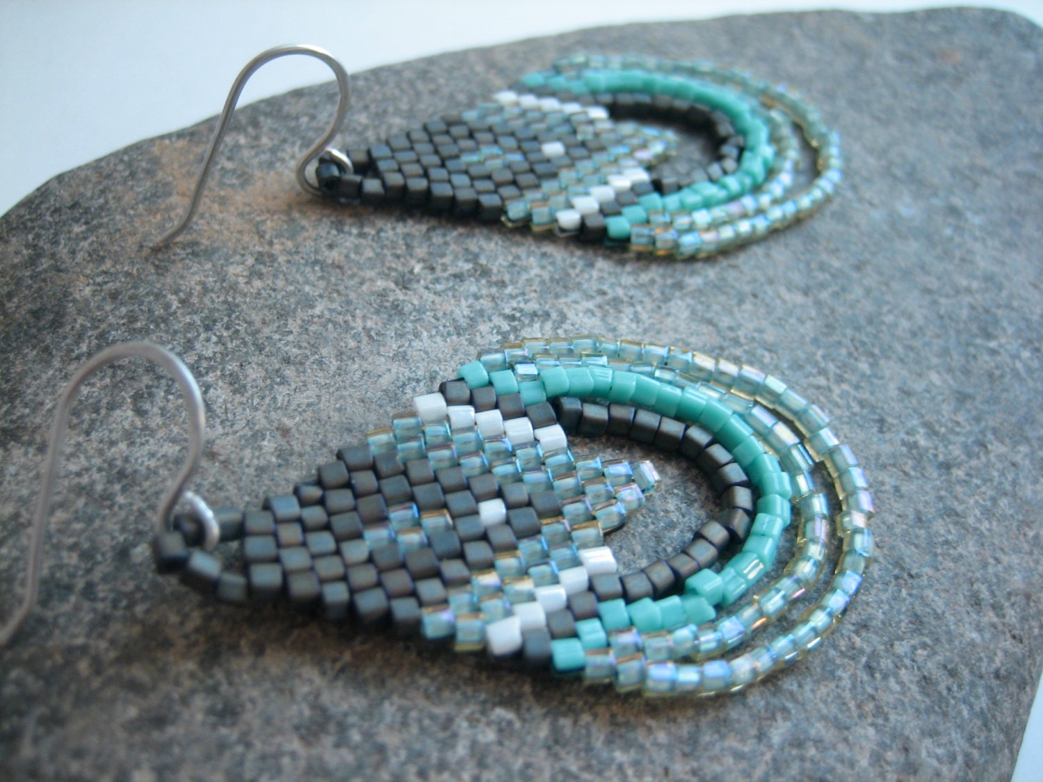 Beaded Earrings. Native American Earrings. Brick Stitch