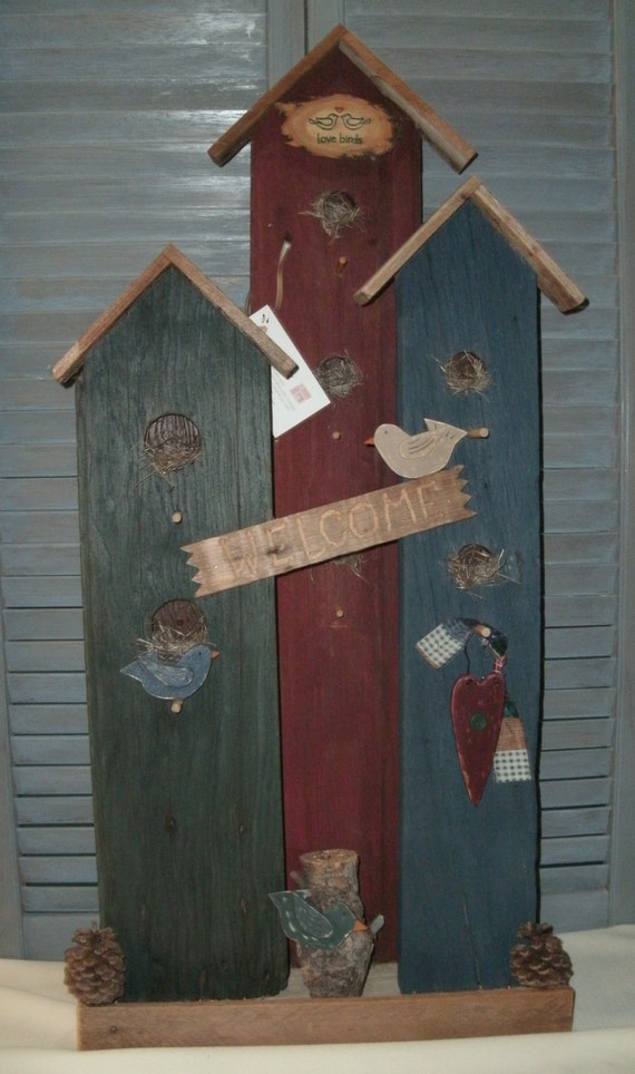 Items similar to Rustic Primitive Country Barn Wood Bird ...
